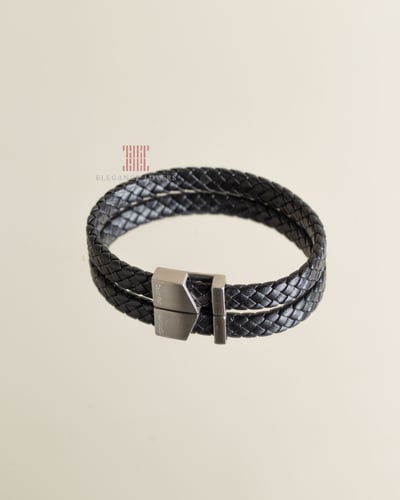 إسوارة رجالية ماركة كالفين كلاين Advanture Black