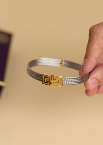 إسوارة مطلية ذهب ماركة شاريول BIARRITZ BANGLE
