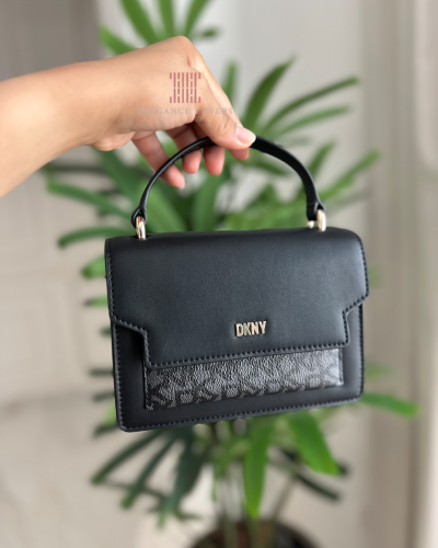 شنطة كروس ماركة دكني - أسود + رمادي سيقنتشر