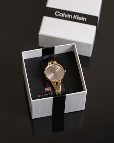 ساعة نسائية ماركة كالفين كلاين JOYFUL GOLD