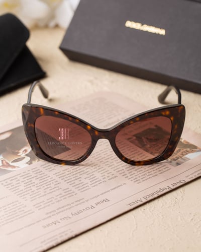 نظارة شمسية نسائية ماركة دولتشي آند جابانا