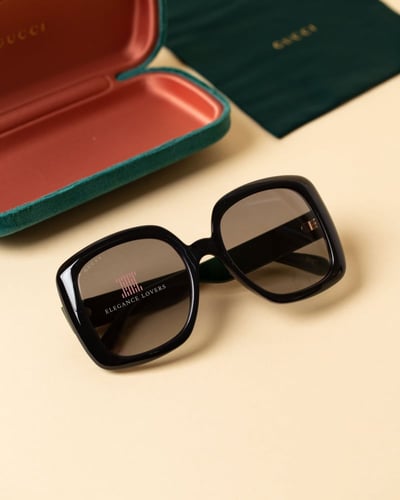 نظارة شمسية نسائية ماركة غوتشي - GUCCI Signature