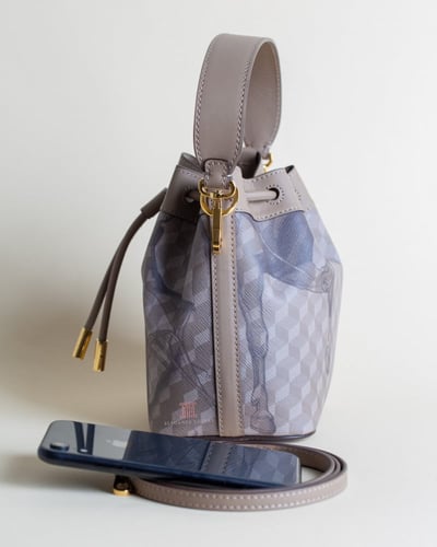 شنطة كروس ماركة لوب نوار - MICRO BUCKET BAG