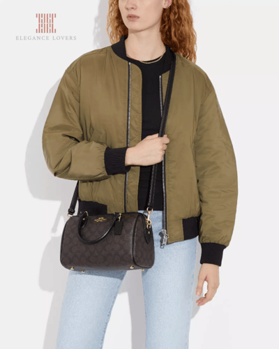 شنطة كتف/كروس ماركة كوتش