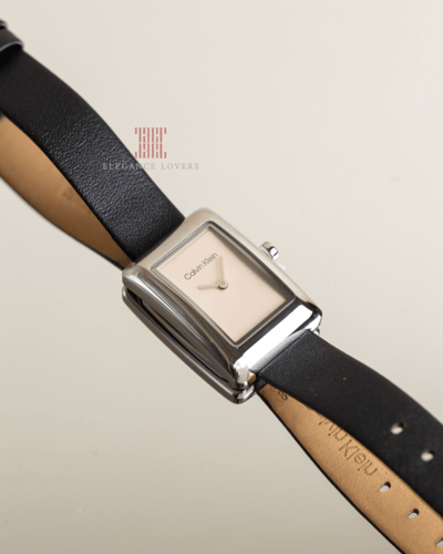ساعة نسائية ماركة كالفين كلاين