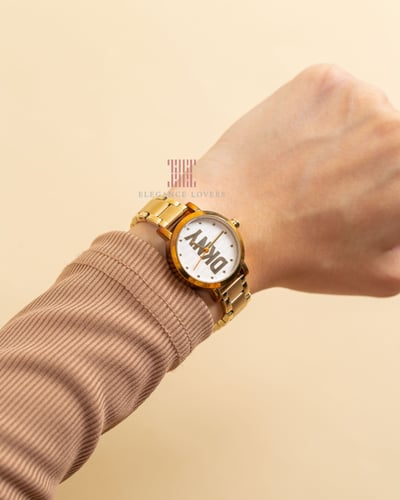 ساعة نسائية ماركة دكني NY6647