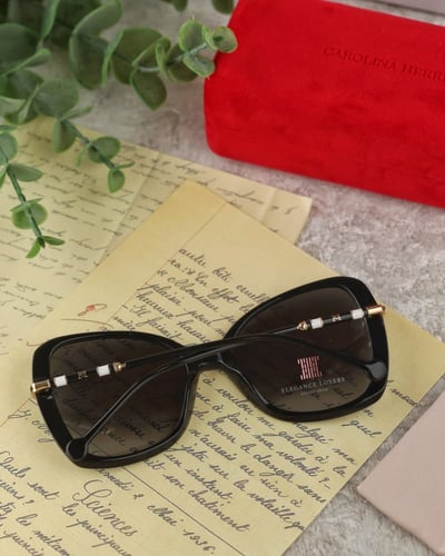 نظارة شمسية نسائية ماركة كارولينا هيريرا - Black B...