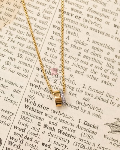 سلسال كريستال ماركة سكيجان