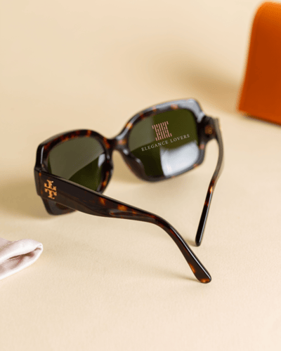 نظارة شمسية نسائية ماركة توري بورش