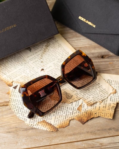 نظارة شمسية نسائية ماركة دولتشي آند جابانا