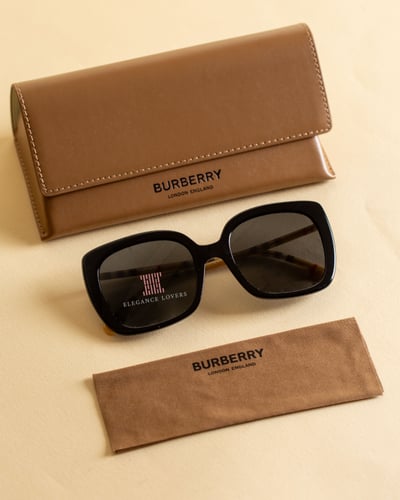 نظارة شمسية نسائية ماركة بربري BE4323