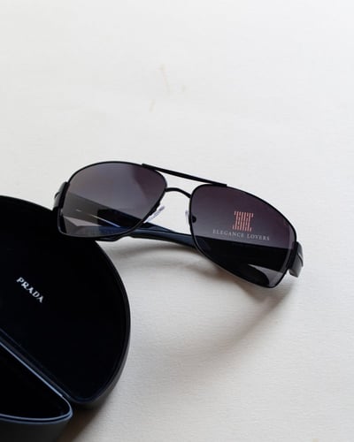 نظارة شمسية رجالية ماركة برادا - Polarized