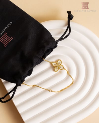 طقم وردة الأميرة (سلسال + إسوارة + حلق) صدف مطلي ذ...