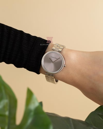 ساعة نسائية كريستال ماركة كالفين كلاين - Silver wi...