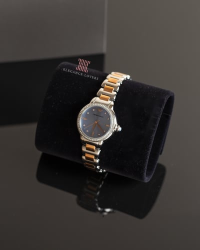 ساعة نسائية كريستال ماركة امبريو ارماني AR11597