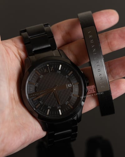 طقم ساعه مع اسواره رجالي ماركة ارماني اكسشينج AX71...