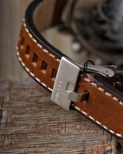 ساعة رجالية ماركة ديزل DZ1898