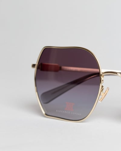 نظارة شمسية نسائية ماركة كوتش