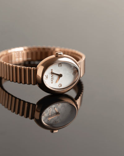 ساعة نسائية ماركة كوتش Sammy Oval Rose Bracelet