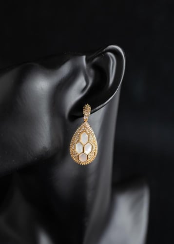 حلق بولغاري ديزاين مطلي ذهب ماركة Elegance Lovers