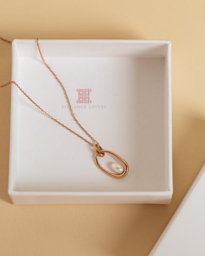 سلسال لؤلؤ مطلي ذهب ماركة سكيجان - روز قولد