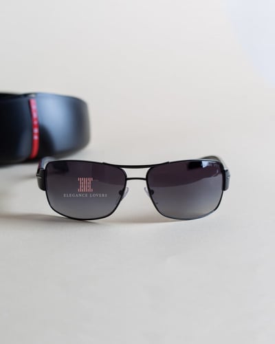 نظارة شمسية رجالية ماركة برادا - Polarized