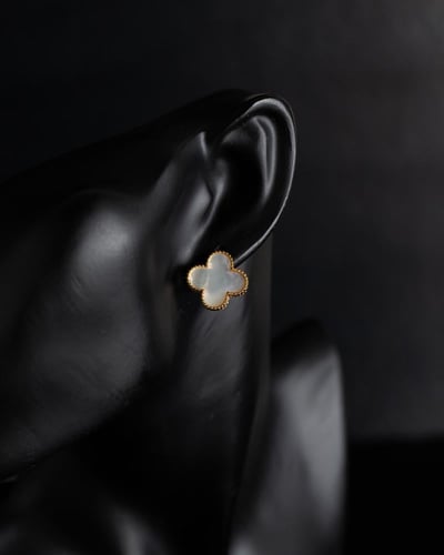 حلق فان كليف ديزاين صدف ماركة Elegance Lovers