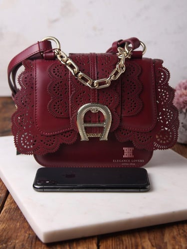 شنطة كروس ماركة Burgundy Danteel - AIGNER