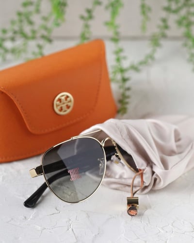 نظارة شمسية نسائية ماركة توري بورش - TY6070 Black