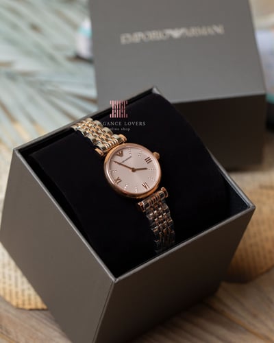 ساعة نسائية كريستال ماركة امبريو ارماني AR11223