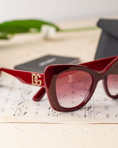 نظارة شمسية نسائية ماركة دولتشي آند جابانا