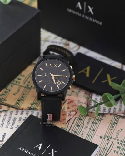 طقم ساعة رجالية مع تاق لشنط السفر ماركة ارماني اكس...