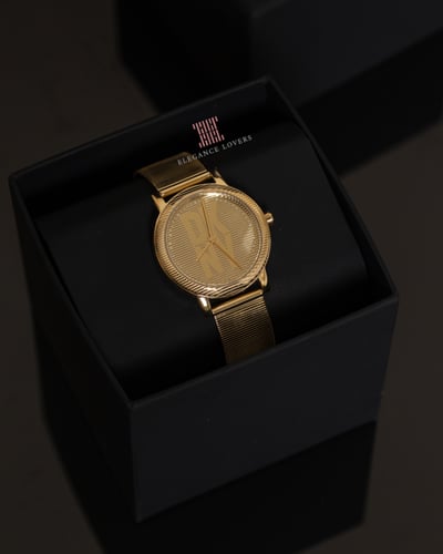 ساعة نسائية ماركة دكني NY6670