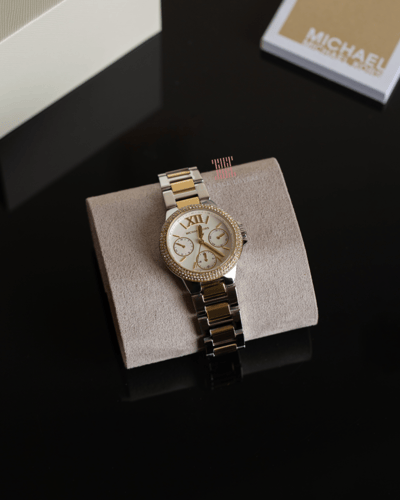 ساعة نسائية ماركة مايكل كورس MK6982
