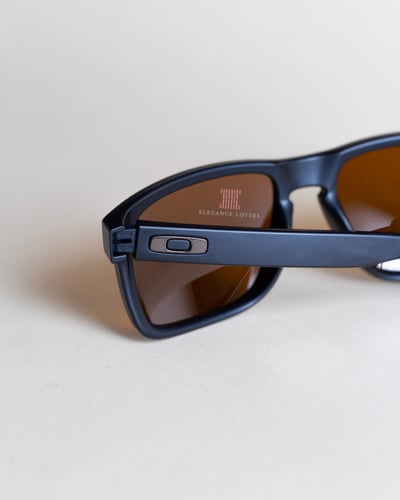 نظارة شمسية رجالية ماركة اوكلي O9102 (بولارايزد)