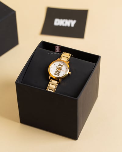 ساعة نسائية ماركة دكني NY6647