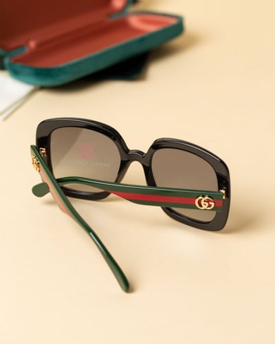 نظارة شمسية نسائية ماركة غوتشي - GUCCI Signature