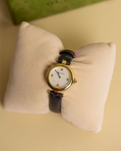 ساعة نسائية ماركة غوتشي - DIAMANTISSIMA 27mm