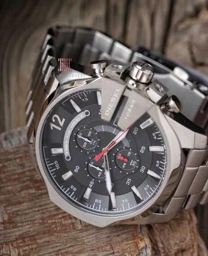 ساعة رجالية ماركة ديزل DZ4308