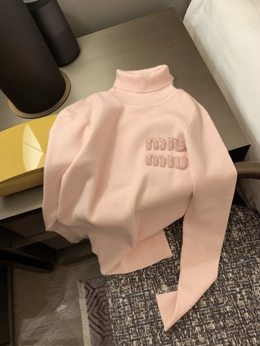 بلوزة انيقة