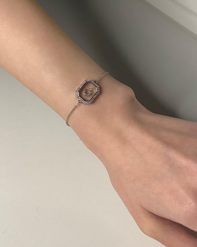 اسوارة الاحرف العربية