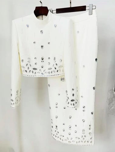 طقم طويل قطعتين