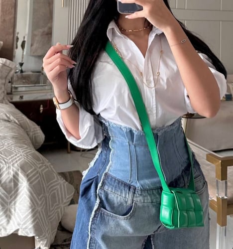 بنطلون جينز بخصر مرتفع