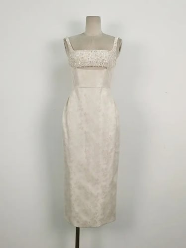 فستان انيق ميد