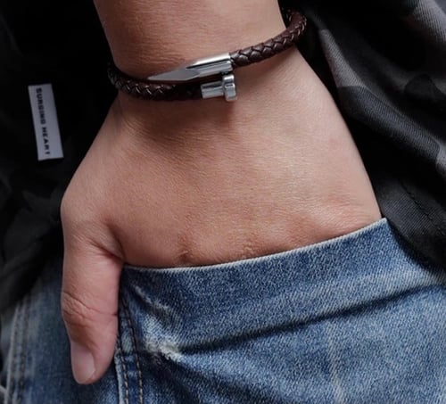 اساوره رجاليه جلد مقاومه للصدا