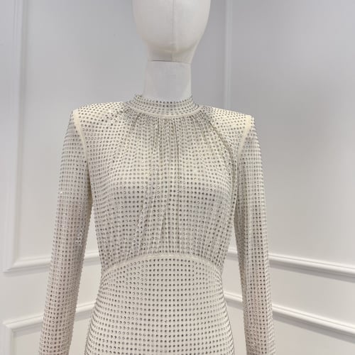 فستان سهرة راقي طويل