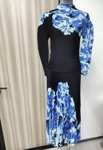 طقم انيق قطعتين