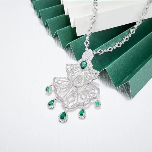 طقم زيركون راقي قطعتين مرصع بحجر فاخر