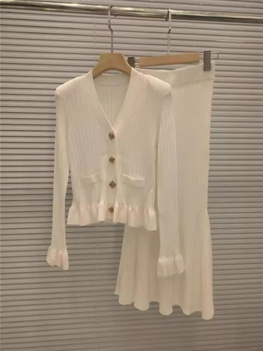 طقم انيق قطعتين