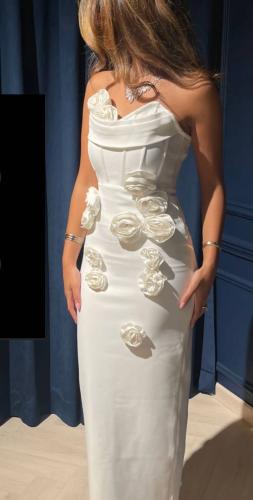 فستان الورد